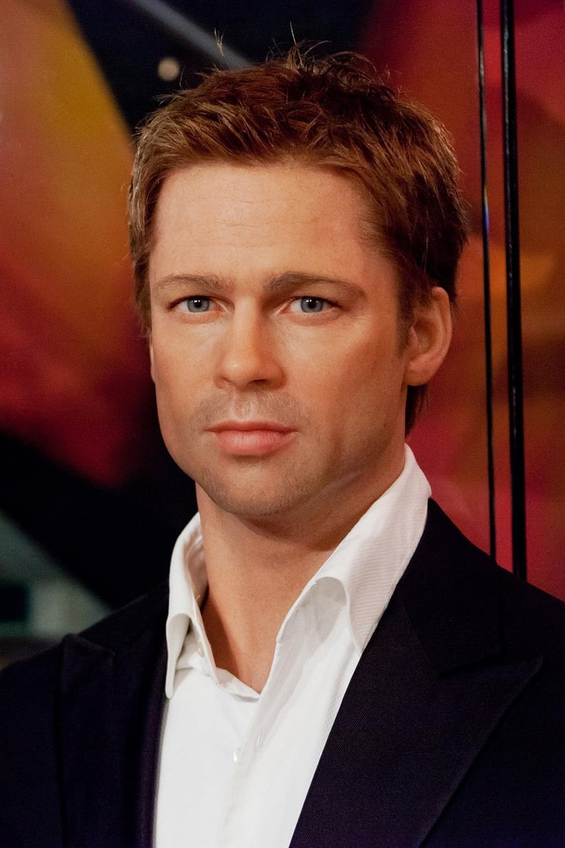 Jolie-Pitt vs. Aniston feud